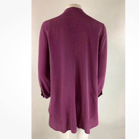 Eileen Fisher Sz PM 100% Silk Crepe Asymmetric Hem Button Top Purple Blouse - Picture 5 of 7